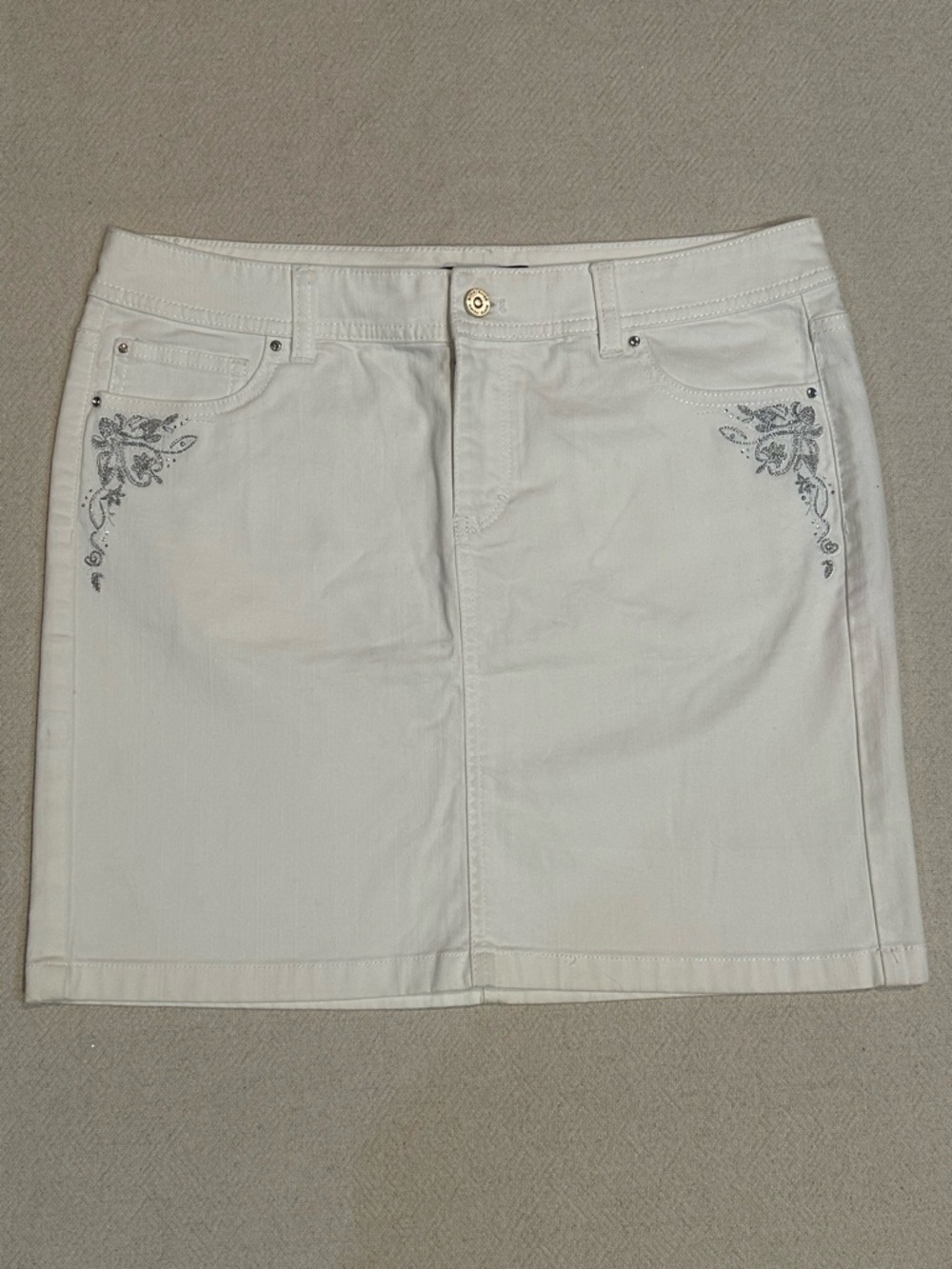 White House Black Market White Denim Skirt with Silver Embroidery 8